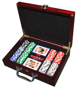 Фото набора для покера